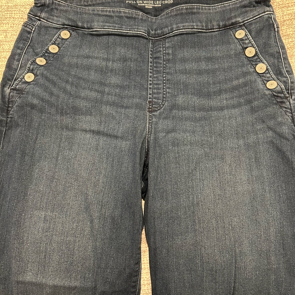 Chico's Dark Blue Pull-On Wide Leg Crop Jeans with Side Buttons
